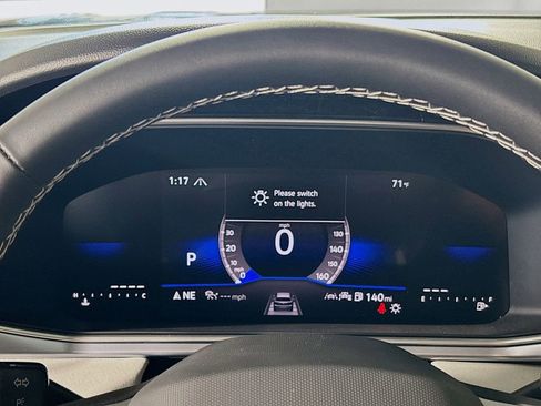 New 2025 Volkswagen Taos SE image 14