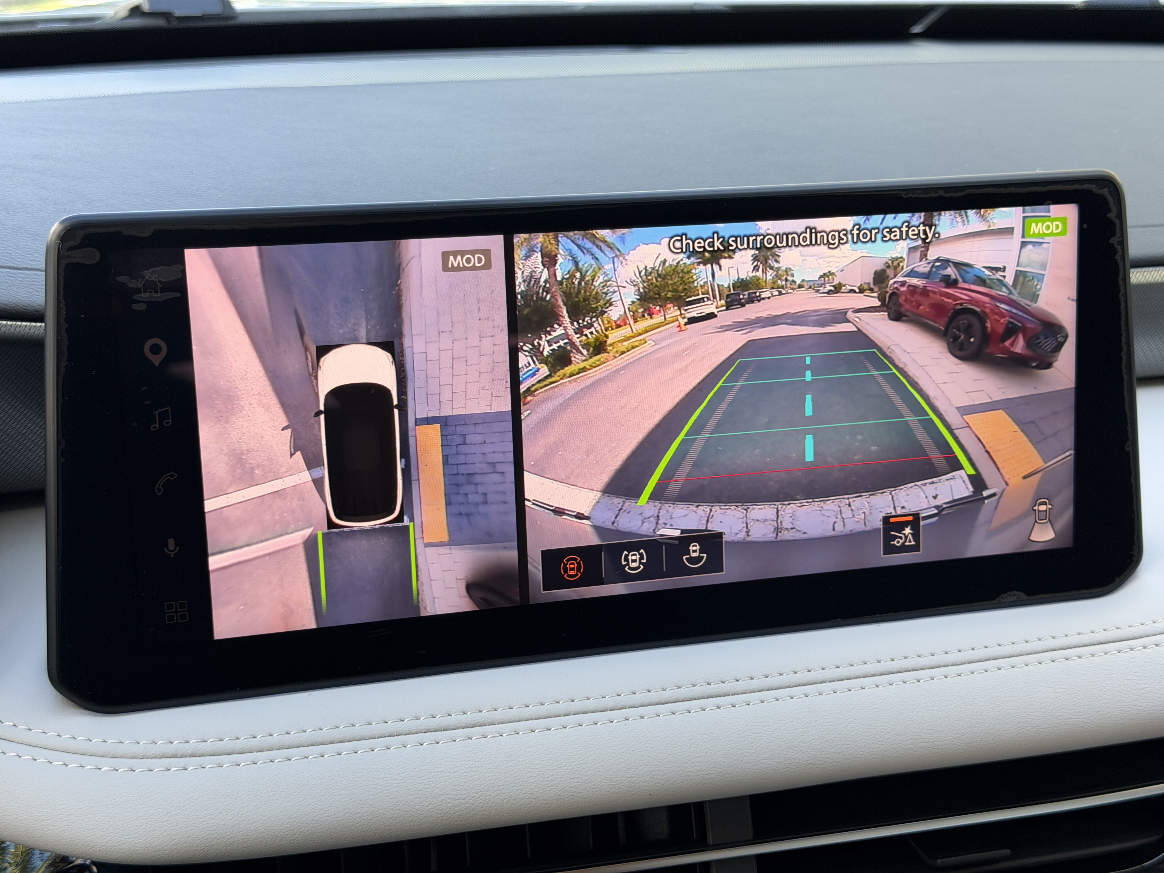 Certified 2027 INFINITI QX60 Luxe w/ Cargo Package FWD image 26