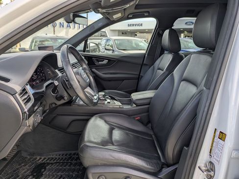 Used 2017 Audi Q7 3.0T Premium Plus image 17