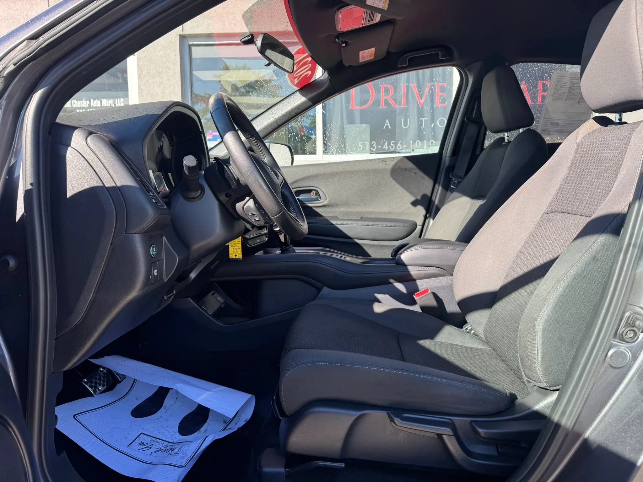 Used 2021 Honda HR-V Sport image 8