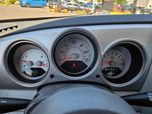 Used 2009 Chrysler PT Cruiser FWD image 21