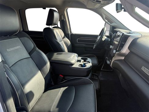 Used 2024 RAM 2500 Laramie image 17