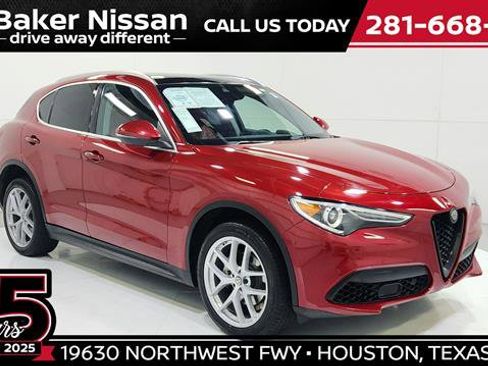 Used 2018 Alfa Romeo Stelvio Ti image 1
