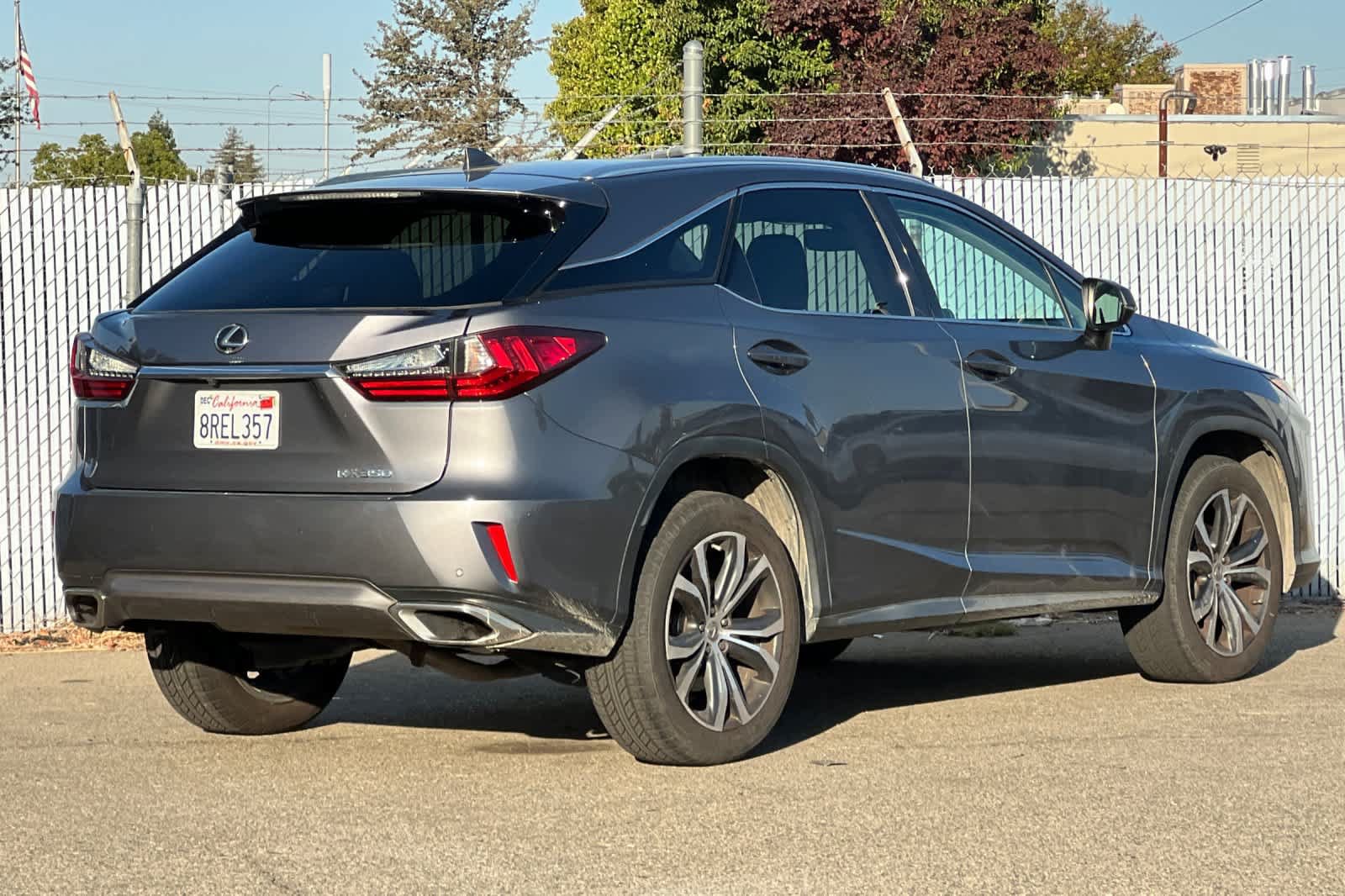 Used 2017 Lexus RX 350 FWD w/ Premium Package image 3