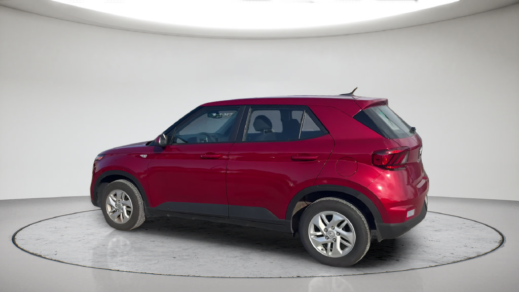 Used 2026 Hyundai Venue SE FWD image 10