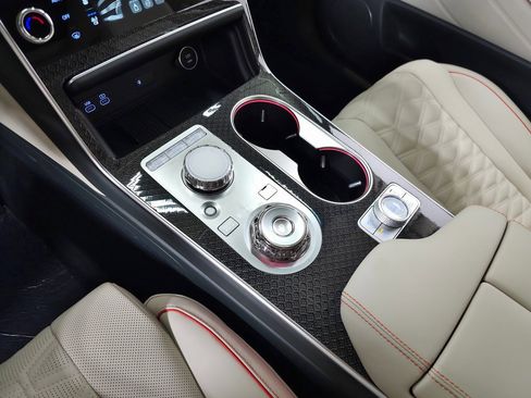 New 2026 Genesis GV80 3.5T e-SC image 28