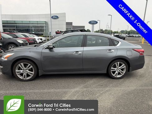 Used 2015 Nissan Altima 3.5 SL FWD image 4