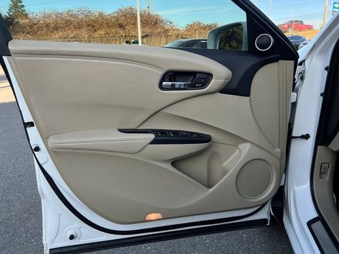 Used 2015 Acura RDX FWD w/ Technology Package image 17