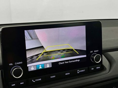 Used 2023 Honda Accord EX image 11