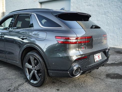 Used 2024 Genesis GV70 2.5T w/ Sport Prestige Package AWD/4WD image 12