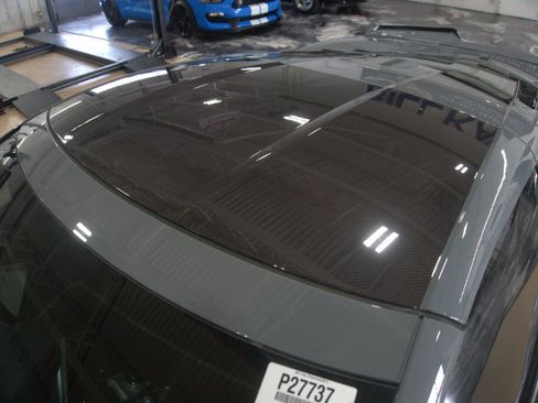 Used 2025 Chevrolet Corvette E-Ray w/ ZER Performance Package image 15