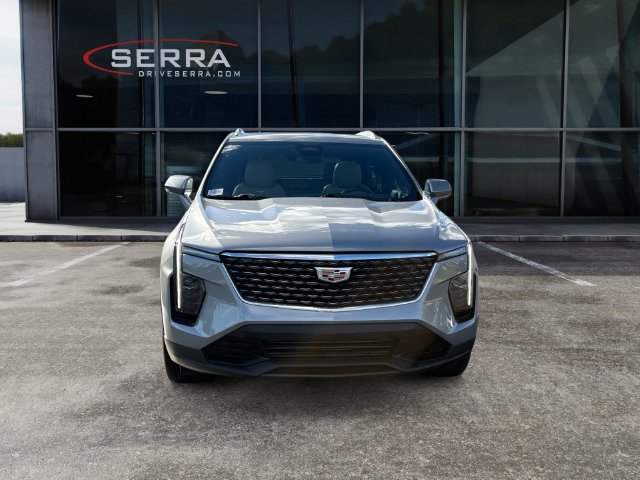 Used 2024 Cadillac XT4 Luxury w/ Cold Weather Package AWD/4WD image 8