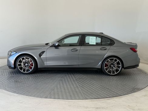 Used 2023 BMW M3 RWD image 2