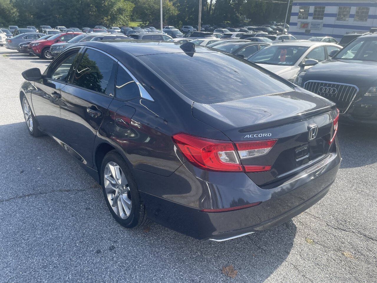Used 2018 Honda Accord LX image 6