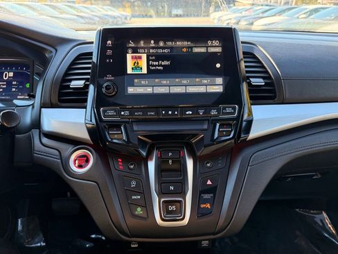Used 2023 Honda Odyssey Sport image 34