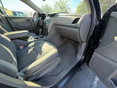 Used 2016 Chevrolet Traverse LS image 10