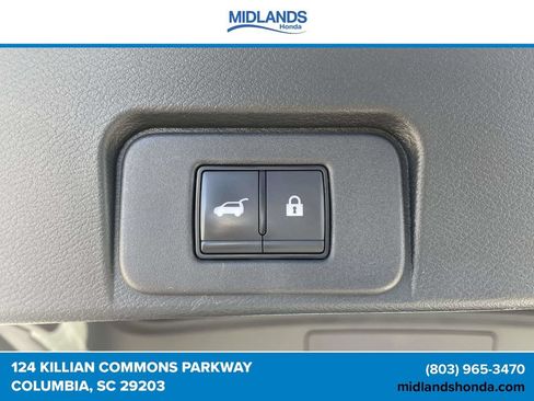 Used 2024 Nissan Rogue SV w/ SV Premium Package FWD image 9