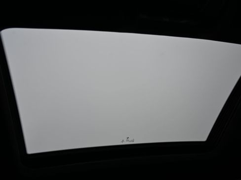 Used 2017 BMW X6 M image 21