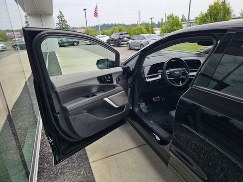 New 2026 Cadillac Optiq Sport 1 AWD/4WD image 18