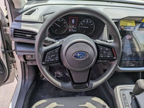Used 2024 Subaru Crosstrek 2.0i Premium AWD/4WD image 17