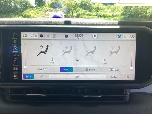 New 2025 Jeep Gladiator Willys image 17