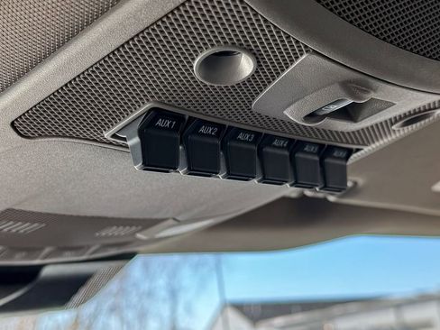 Certified 2021 Ford F350 Lariat image 31