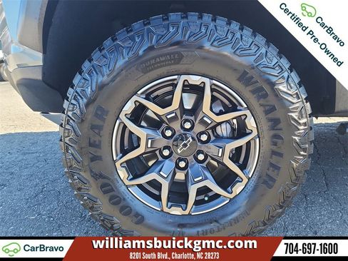 Certified 2024 Chevrolet Colorado ZR2 w/ ZR2 Convenience Package III image 33