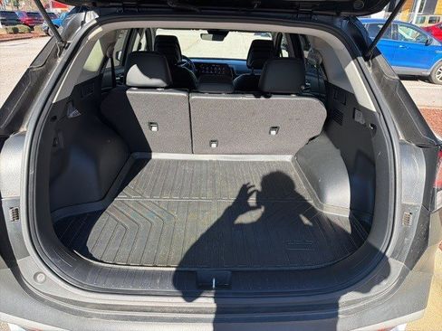 Used 2023 Kia Sportage EX image 5