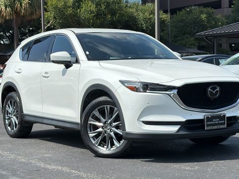 Used 2020 MAZDA CX-5 Signature AWD/4WD image 2