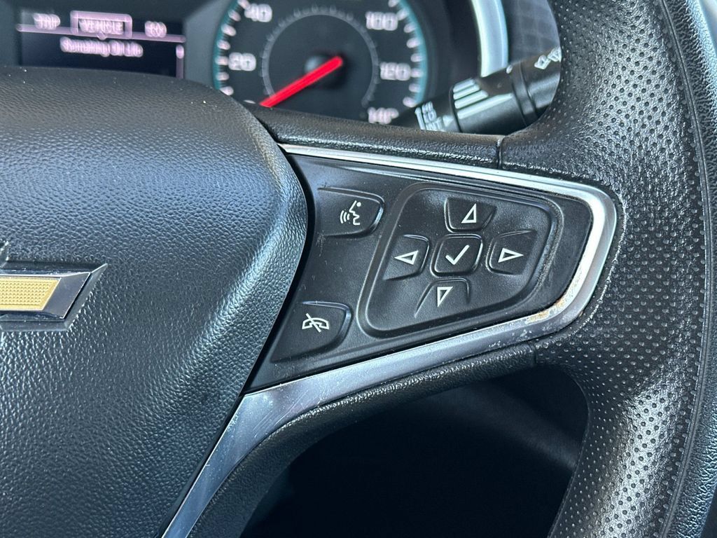 Used 2024 Chevrolet Malibu LT FWD image 29