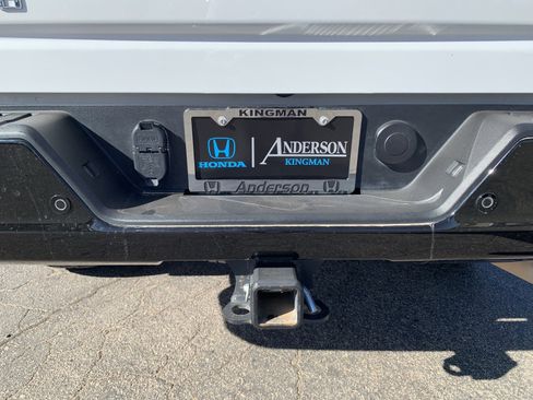 Used 2024 Chevrolet Silverado 2500 Custom w/ Custom Value Package image 42