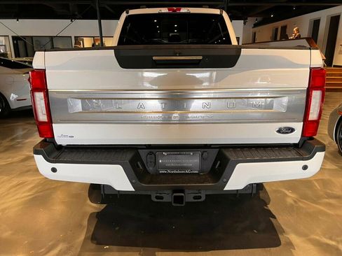 Used 2020 Ford F250 Platinum image 4