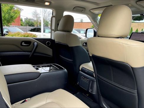 Certified 2023 INFINITI QX80 Premium Select w/ Cargo Package AWD/4WD image 31