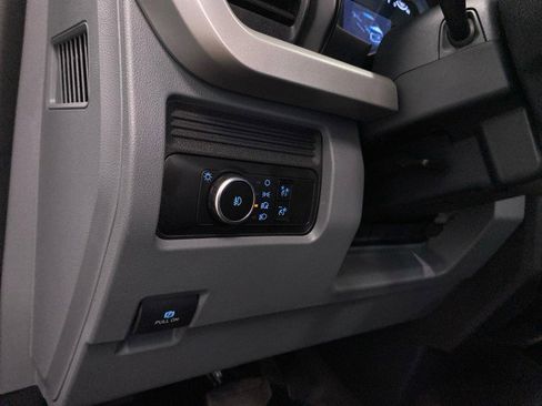 New 2026 Ford F550 4x4 Regular Cab Super Duty image 12