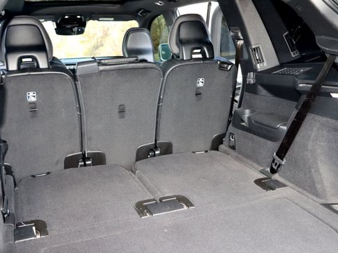 Used 2019 Volvo XC90 T6 R-Design w/ Advanced Package image 8