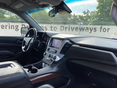Used 2016 GMC Yukon SLT w/ Open Road Package AWD/4WD image 20