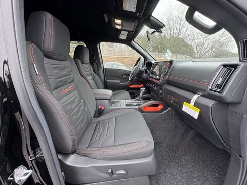 New 2026 Nissan Frontier PRO-4X w/ Pro-4x Convenience Package image 9