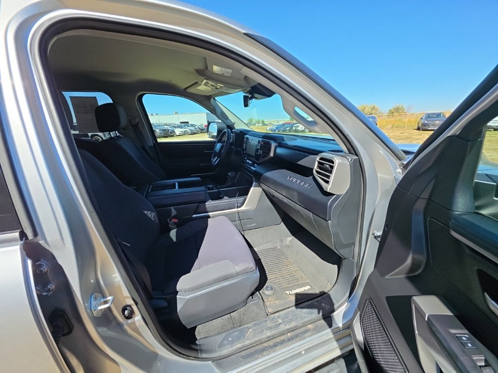 Used 2023 Toyota Tundra SR5 AWD/4WD image 9