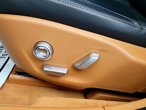 Used 2024 Lucid Air Touring image 12