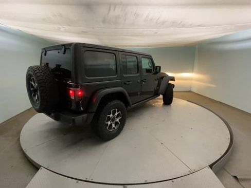 Used 2021 Jeep Wrangler Unlimited Rubicon AWD/4WD image 4