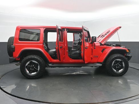 Used 2021 Jeep Wrangler Unlimited Rubicon w/ Cold Weather Group AWD/4WD image 60