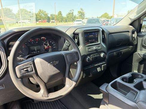 Used 2021 Chevrolet Silverado 1500 Custom w/ Rally Edition AWD/4WD image 8