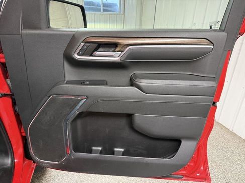 Used 2024 Chevrolet Silverado 1500 LT w/ Z71 Off-Road Package image 37