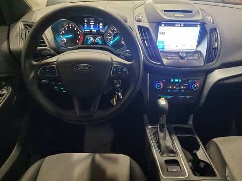 Used 2017 Ford Escape SE w/ Equipment Group 201A AWD/4WD image 22