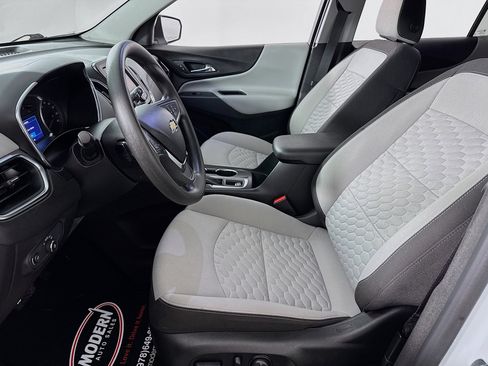 Used 2021 Chevrolet Equinox LT image 19