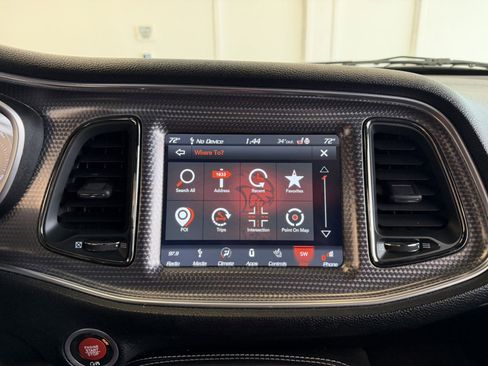 Used 2018 Dodge Challenger SRT Hellcat image 25