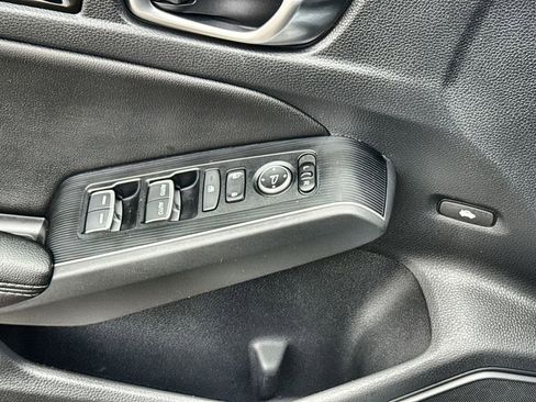 Used 2023 Honda Civic Touring image 15