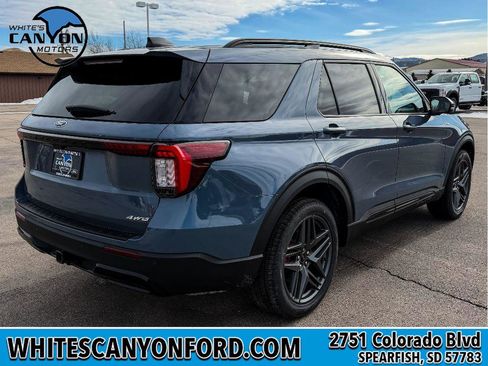 New 2026 Ford Explorer ST-Line w/ ST-Line Street Pack image 9