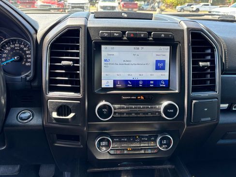 Used 2020 Ford Expedition Limited AWD/4WD image 19