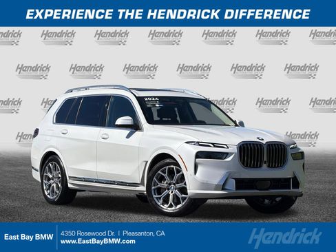 Certified 2024 BMW X7 xDrive40i w/ Premium Package image 1